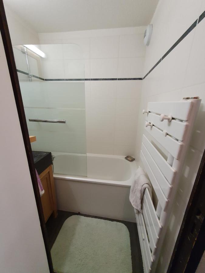 2 Piece Cabine วัลโตรองส์ ภายนอก รูปภาพ